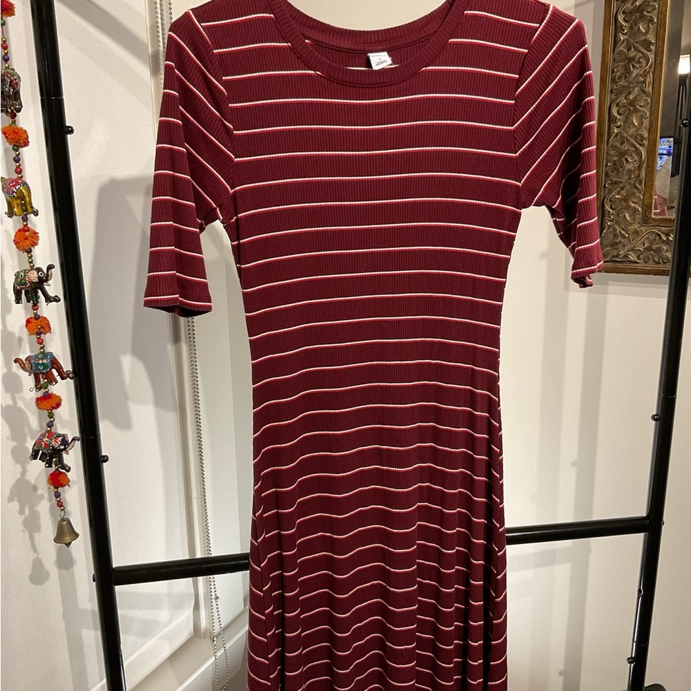 Old Navy Burgundy Ribbed Striped Fit & Flare Dress | Casual Everyday Style